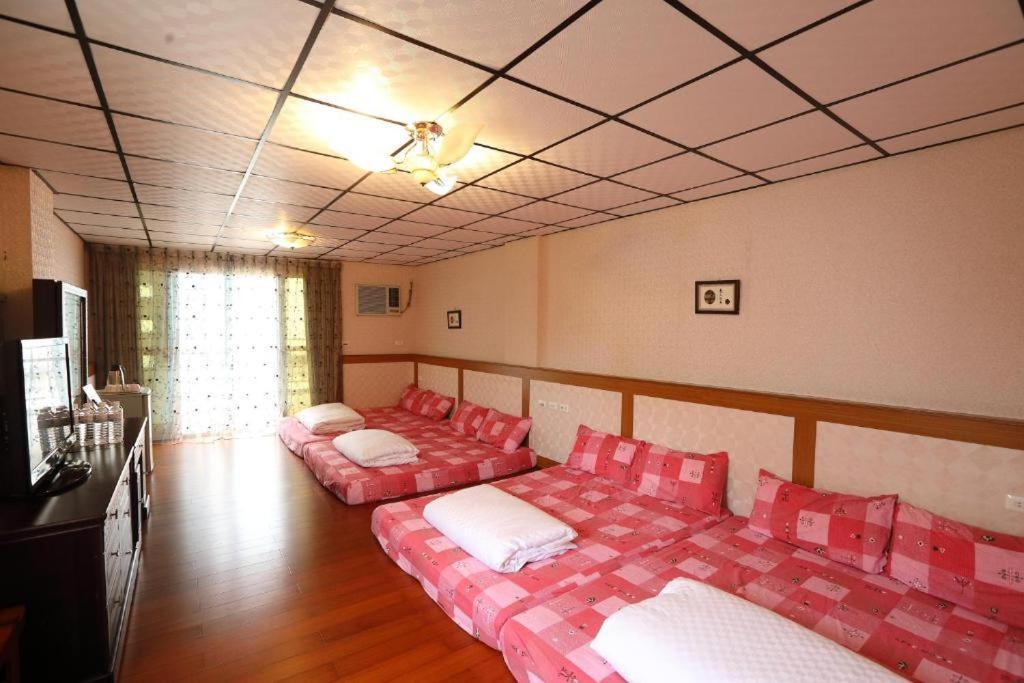First Place B&B Hualien Exterior foto