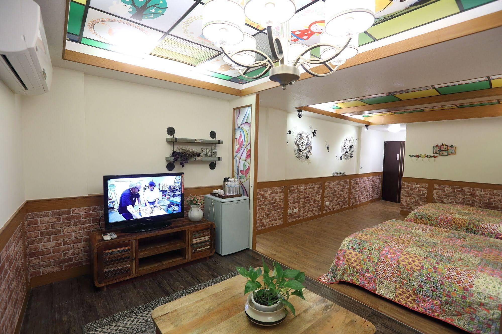 First Place B&B Hualien Exterior foto