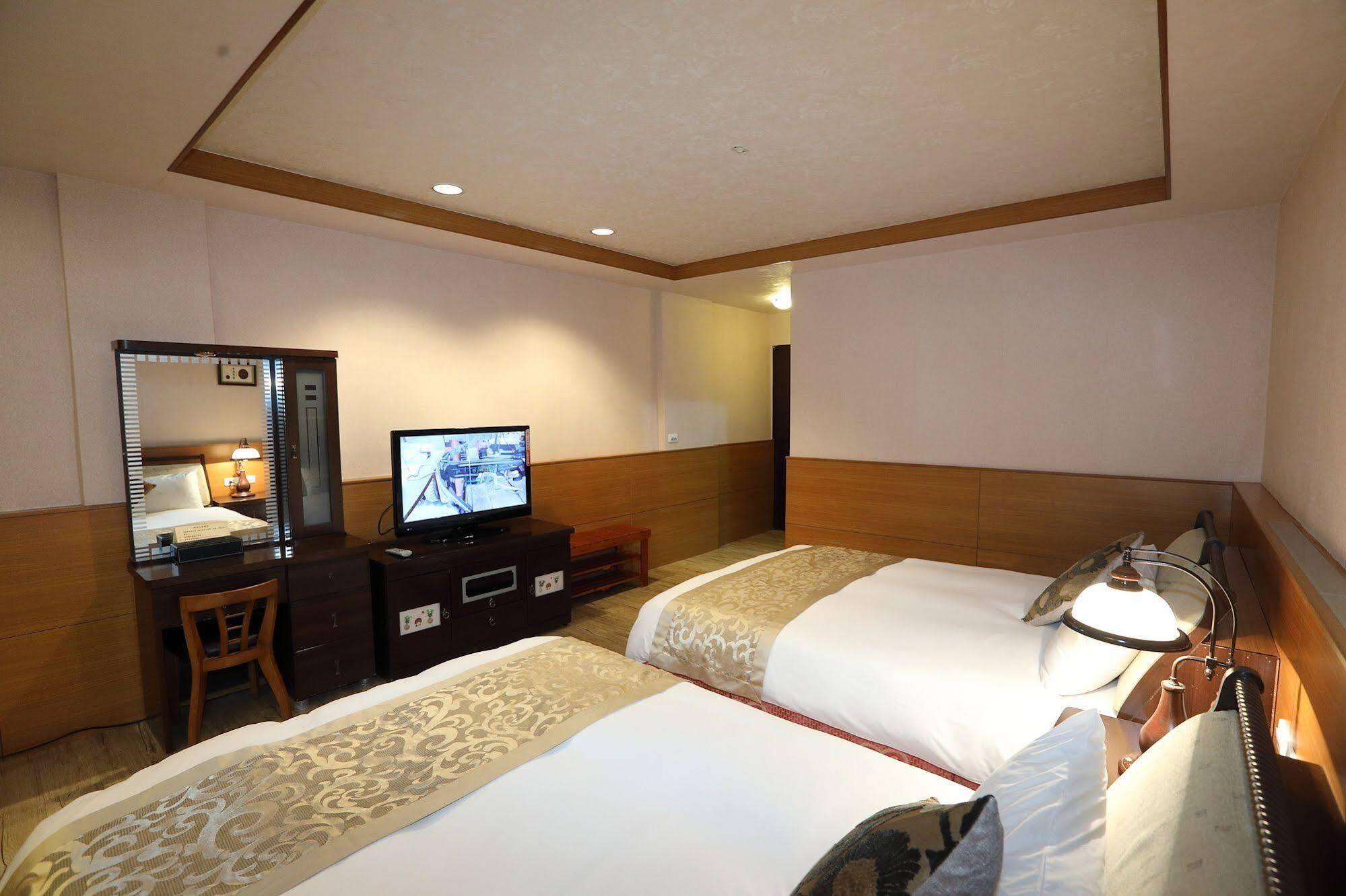 First Place B&B Hualien Exterior foto