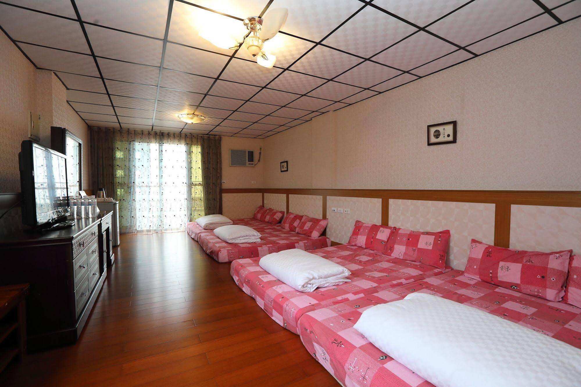 First Place B&B Hualien Exterior foto